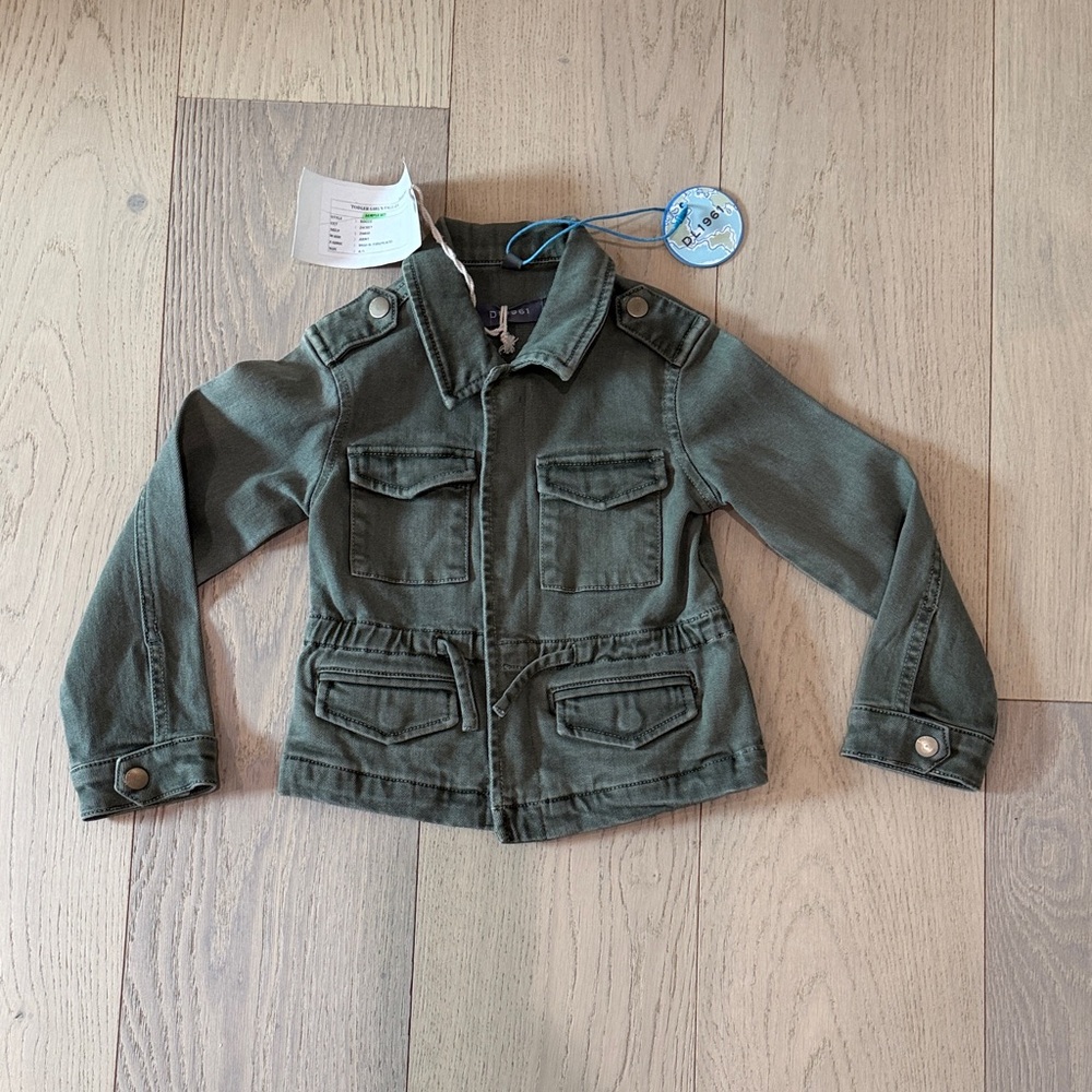Girls Green Jacket DL1961